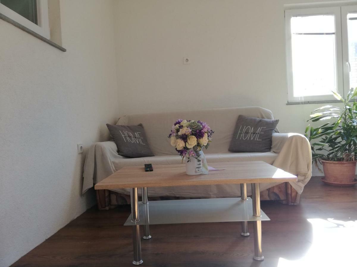 זאדאר Apartment Maja מראה חיצוני תמונה